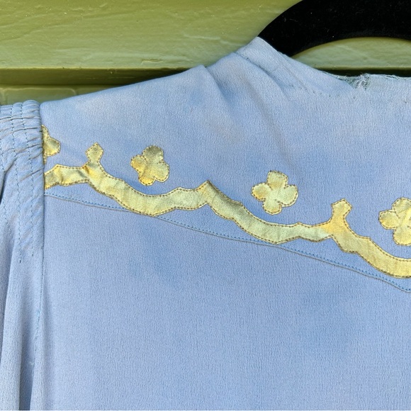 Vintage Blue dress with gold appliqué - Picture 4 of 9